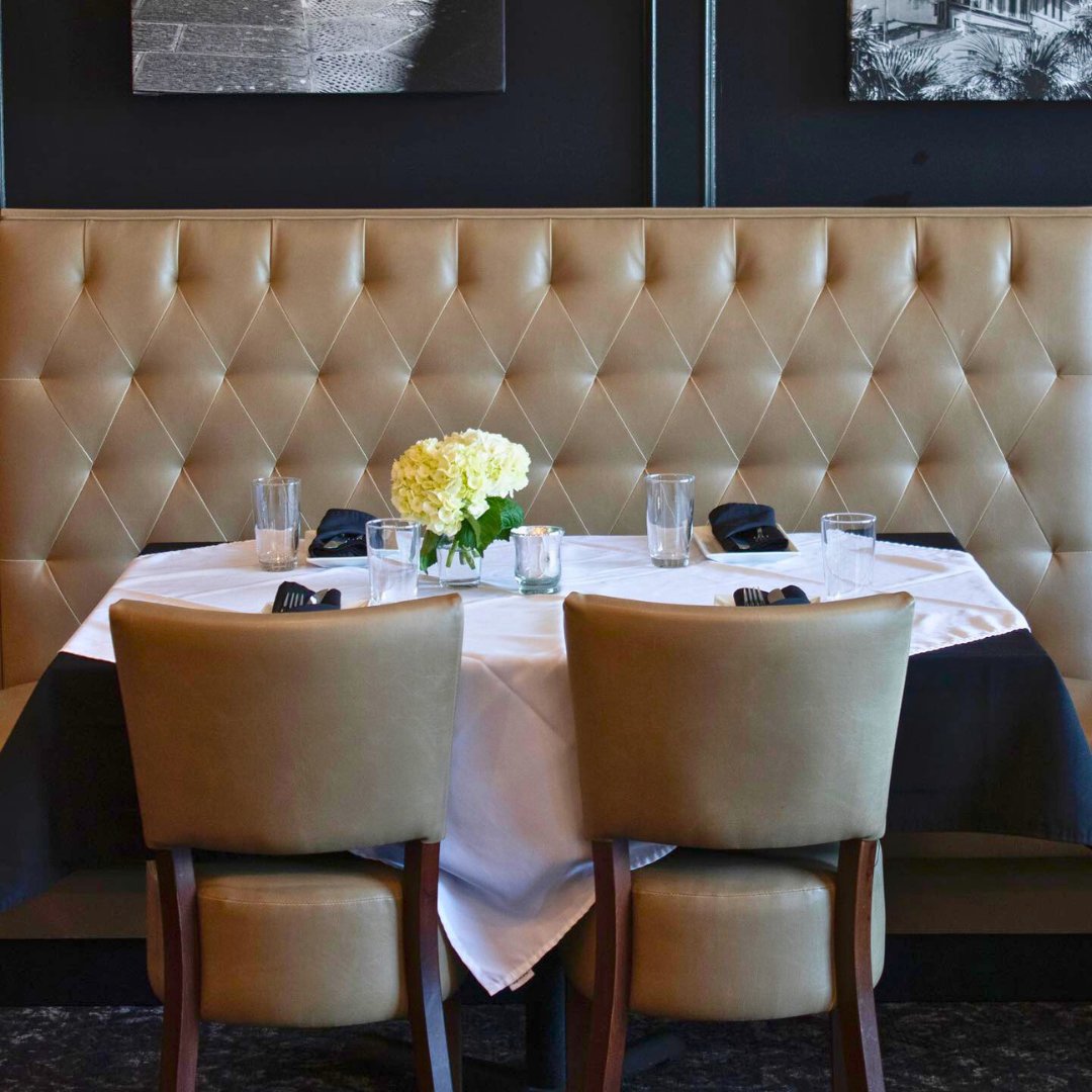 Giancarlo's Steakhouse Tufted Booth