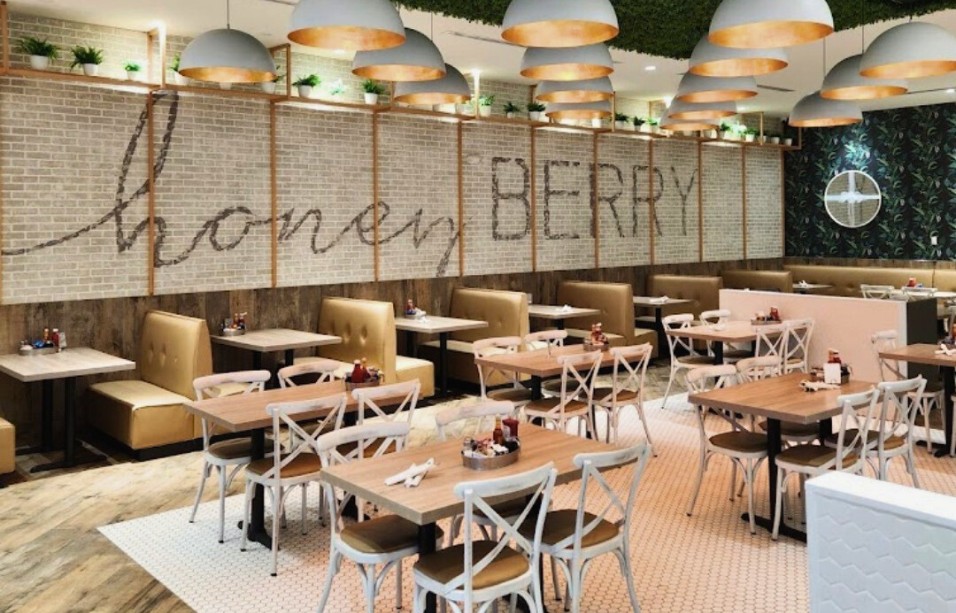 Honey Berry café Wisconsin Dining Room Booth Seating